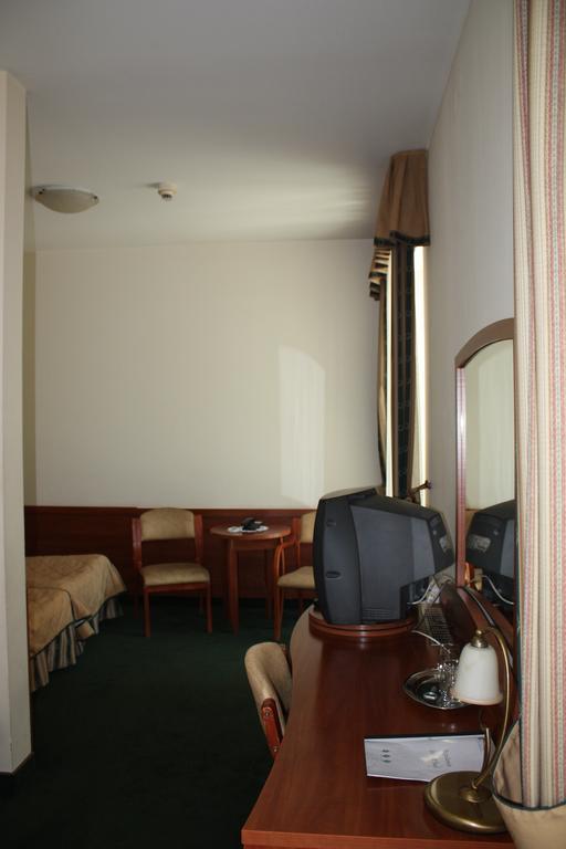 Hotel Saol Krynica Zdroj Oda fotoğraf